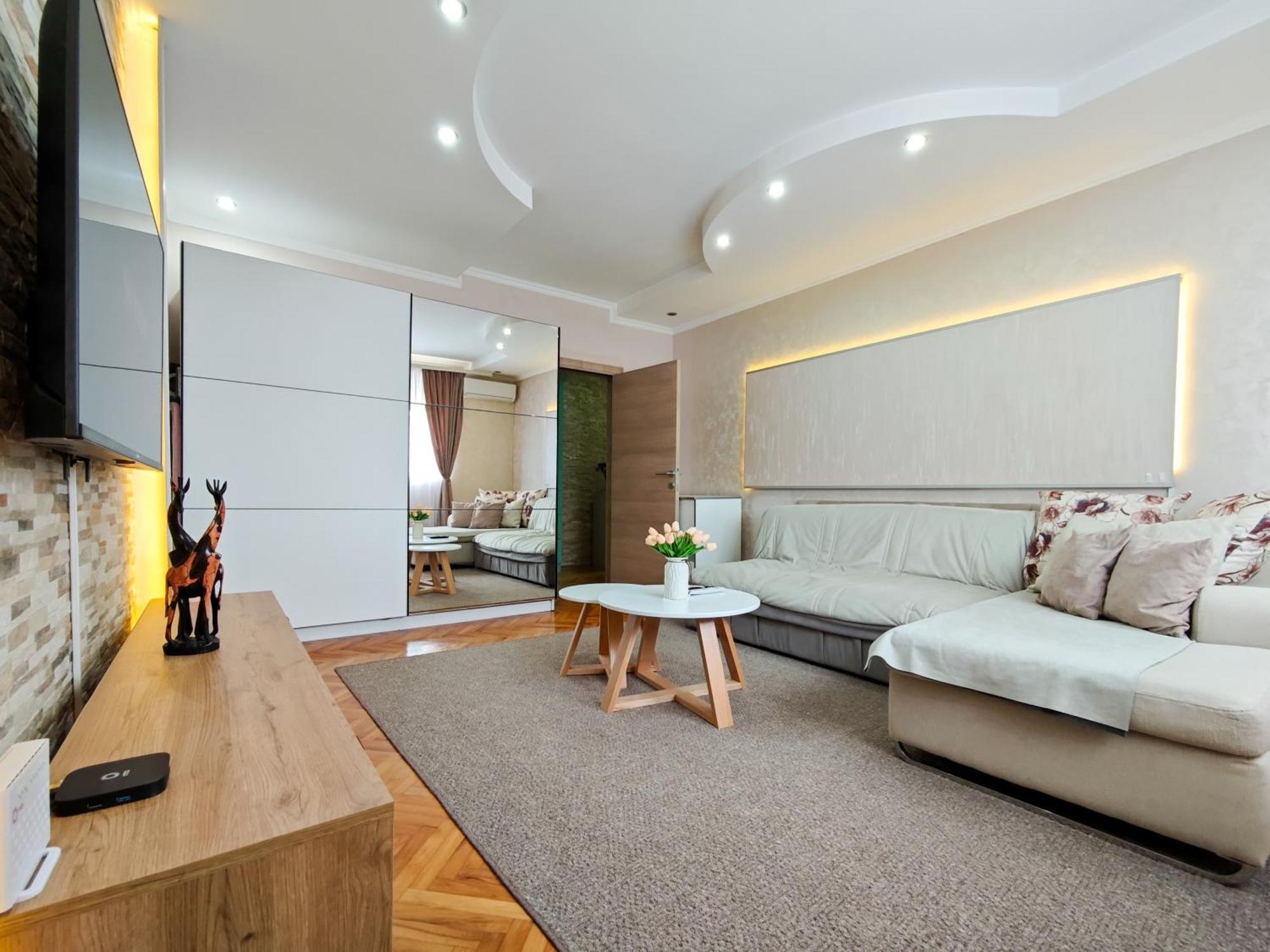 Apartman Julija Долни Милановац Екстериор снимка